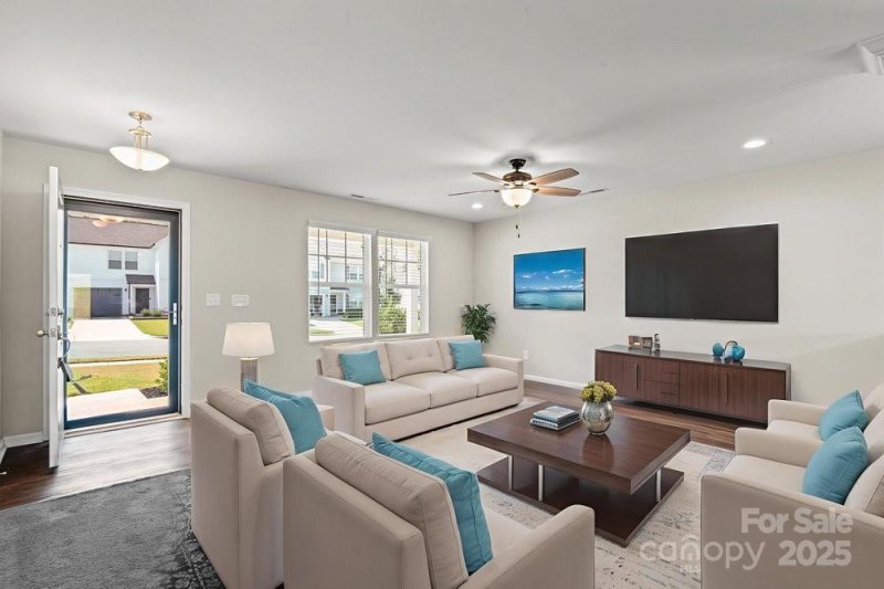 Property image 4 of 134 Clove Hitch Drive in Hidden Lakes, Statesville, NC 28677