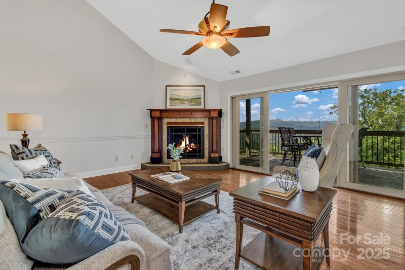 Property image 5 of 86 Distant View Drive in The Pinnacle At Park Avenue, Asheville, NC 28803