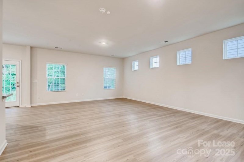 Property image 5 at 3466 Melwood Estates Drive, Denver, NC 28037