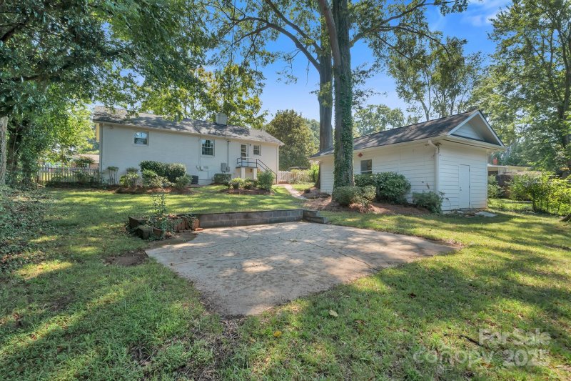 Property image 3 at 1123 Norland Road, Charlotte, NC 28205