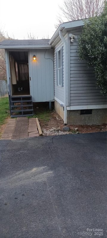 Property image 4 at 110 Heather Drive, Asheville, NC 28806