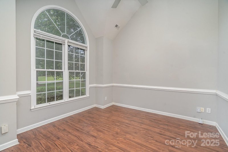 Property image 4 of 10010 Gladwick Court in Cambridge Grove, Huntersville, NC 28078