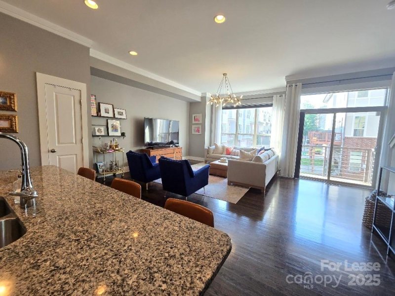 Property image 4 at 3343 Bessemer Street, Charlotte, NC 28205