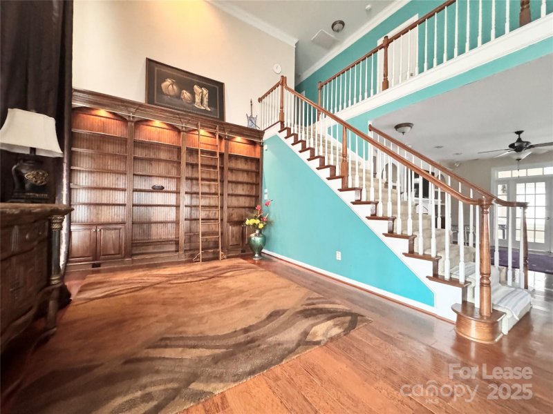 Property image 3 of 11028 Huntington Meadow Lane in Huntington Forest, Charlotte, NC 28273