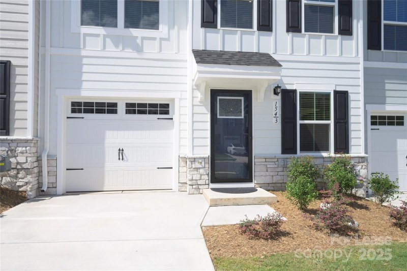 Property image 2 of 154 Jameson Park Drive in Smith Village, Troutman, NC 28166