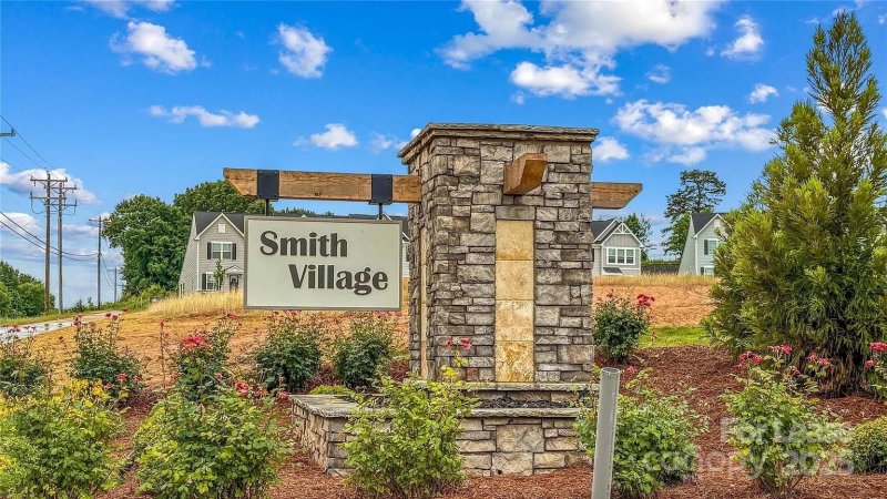 Property image 4 of 154 Jameson Park Drive in Smith Village, Troutman, NC 28166