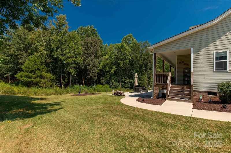 Property image 5 at 5051 Oxbow Run Lane, Clover, SC 29710
