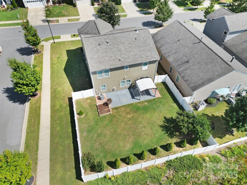 Property image 4 of 1541 Spring Blossom Trail in Sutton Mill, Fort Mill, SC 29708