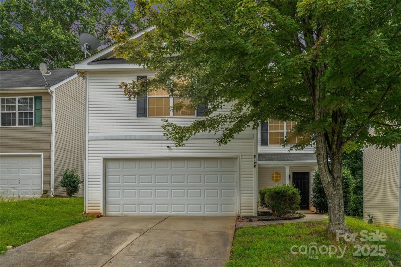 Property image 2 at 5126 Grays Ridge Drive, Charlotte, NC 28269