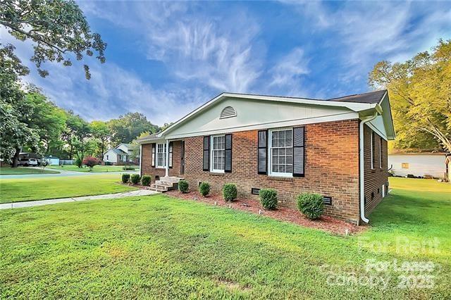 Property image 3 at 11820 Antebellum Drive, Charlotte, NC 28273