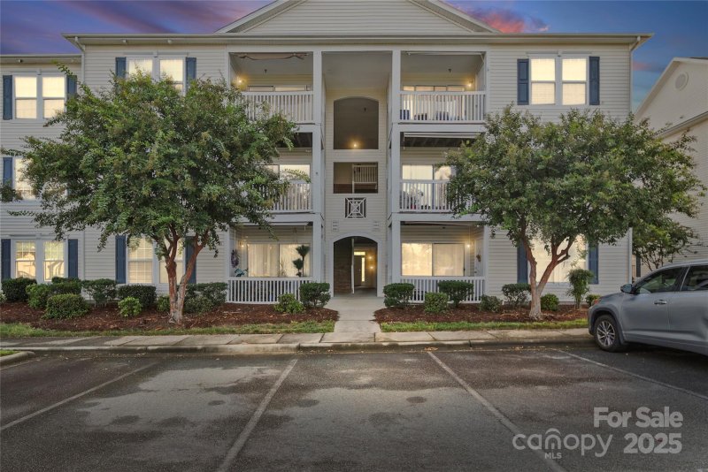 3845 Carl Parmer Drive