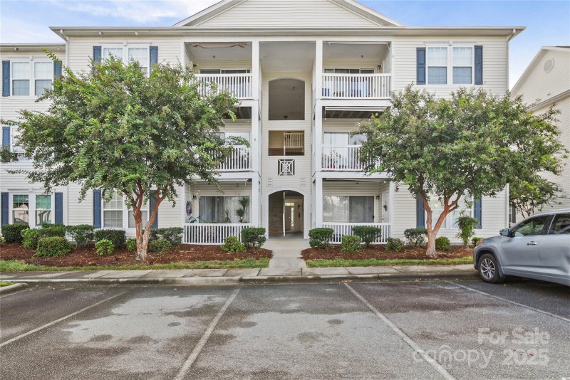 Property image 2 of 3845 Carl Parmer Drive in Harrisburg Town Center, Harrisburg, NC 28075