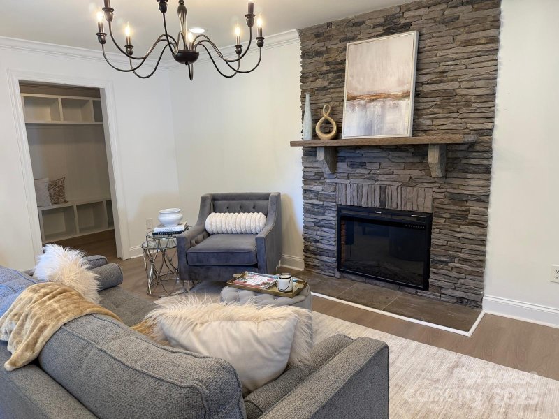 Property image 5 at 3332 Draper Avenue, Charlotte, NC 28205