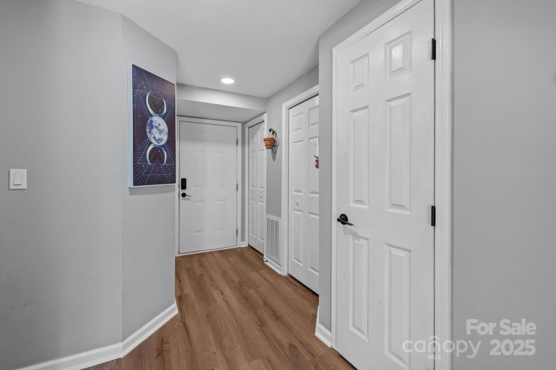 Property image 3 of 247 Water Oak Drive in Parklake, Pineville, NC 28134