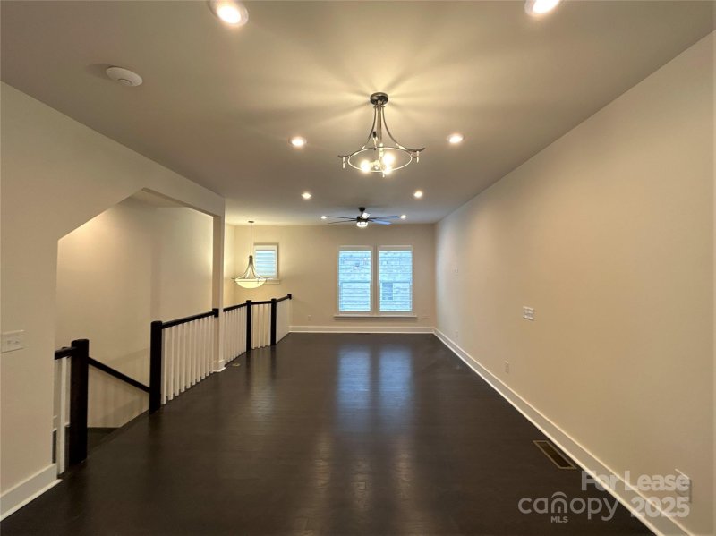 Property image 2 of 15033 New Amsterdam Lane in Central Point, Charlotte, NC 28204