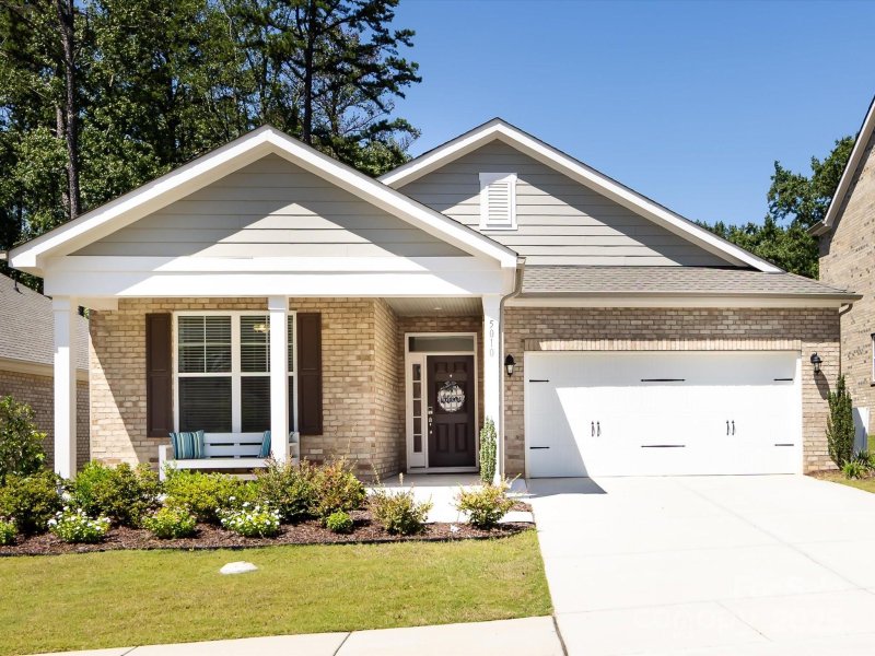 McEwen Village, Mint Hill Community