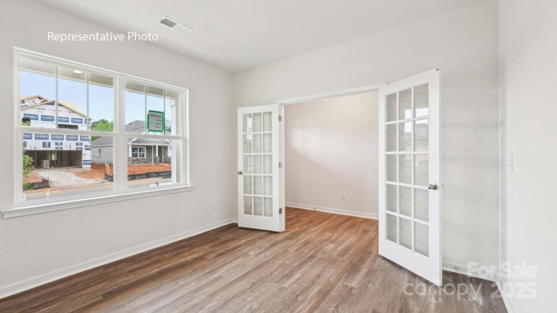 Property image 5 of 672 14th Avenue Court in The Hamptons at Hickory, Hickory, NC 28601