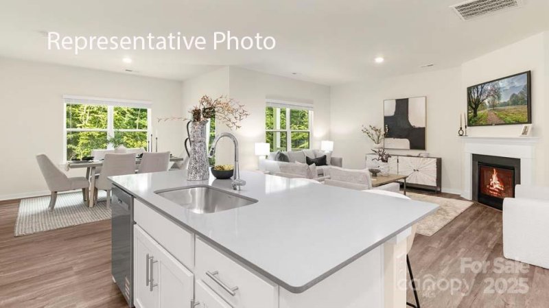 Property image 5 of 702 14th Avenue Court in The Hamptons at Hickory, Hickory, NC 28601