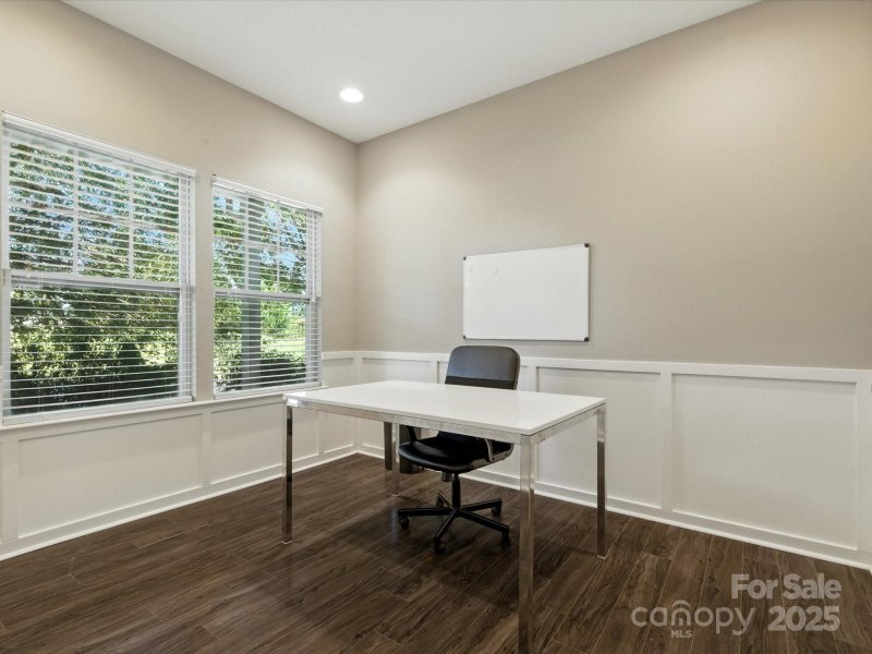 Property image 4 of 1618 Ameria Road in Seven Oaks, Charlotte, NC 28215