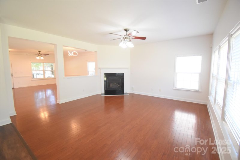 Property image 4 of 6728 Evanton Loch Road in Berewick, Charlotte, NC 28278