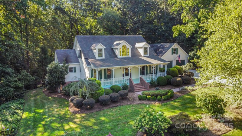 4008 Pinecrest Drive