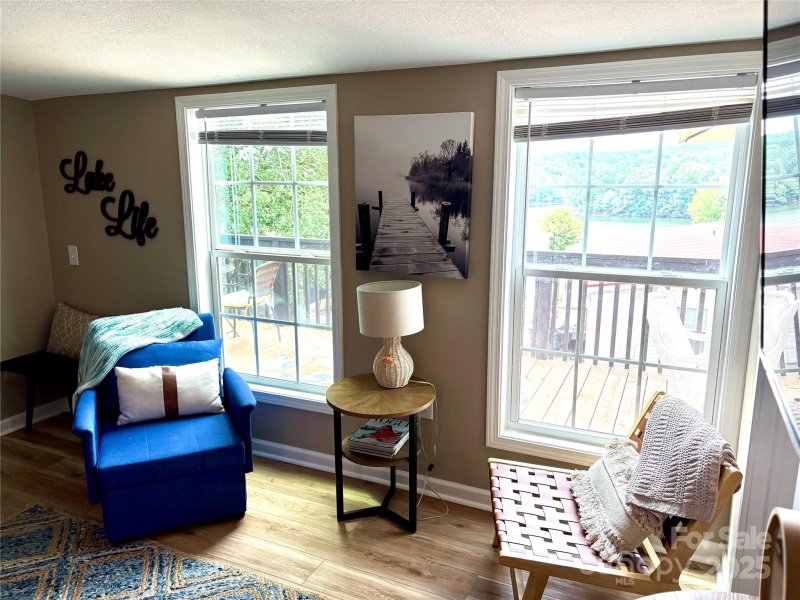 Property image 5 of 162 Dogwood Circle in Badin Shores Resort, New London, NC 28127