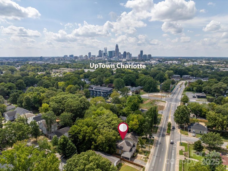 Property image 4 at 1320 Parkwood Avenue, Charlotte, NC 28205