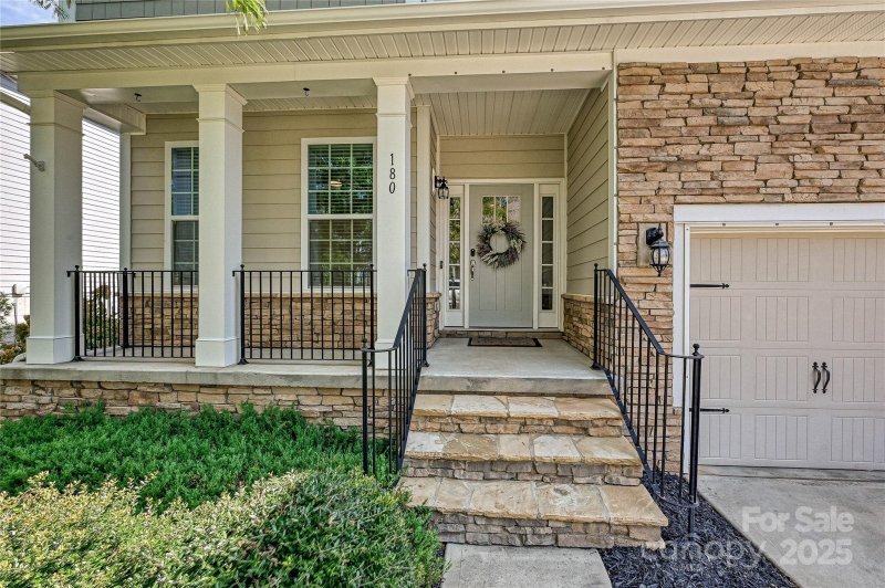 Property image 3 of 180 Canoe Pole Lane in LakeWalk, Mooresville, NC 28117