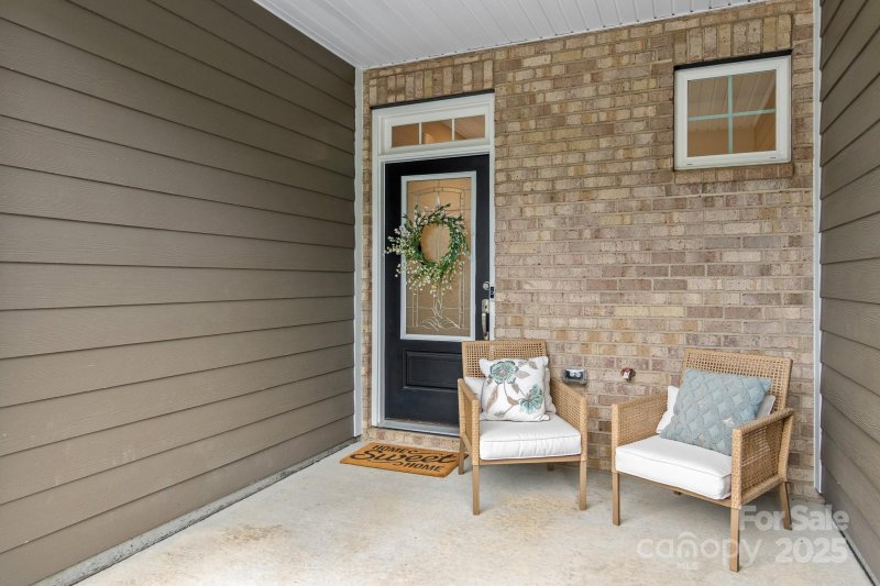 Property image 4 of 804 Gable Oak Lane in Windhaven, Fort Mill, SC 29708
