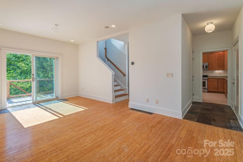 Property image 4 of 60 Sunrise Drive in West Asheville, Asheville, NC 28806