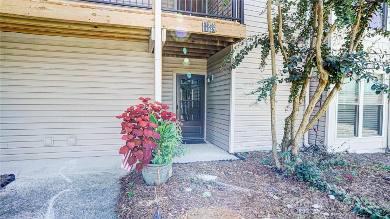 Property image 3 at 11047 Cedar View Road, Charlotte, NC 28226