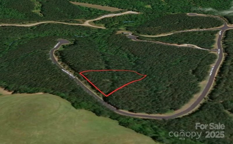 Property image 3 of 138 Whispering Pines Lane in Broad River Highlands, Mooresboro, NC 28114