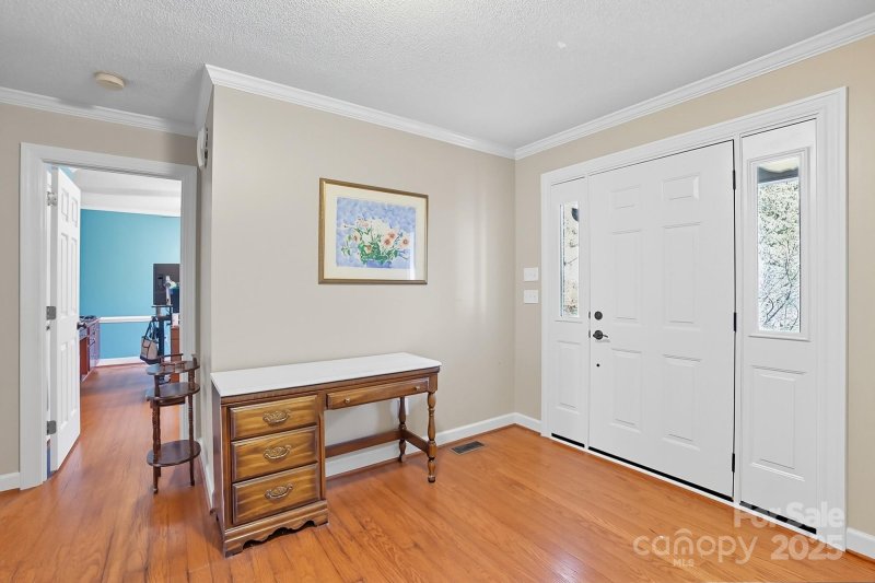 Property image 4 of 428 Spruce Place in Winecoff Hills, Concord, NC 28025