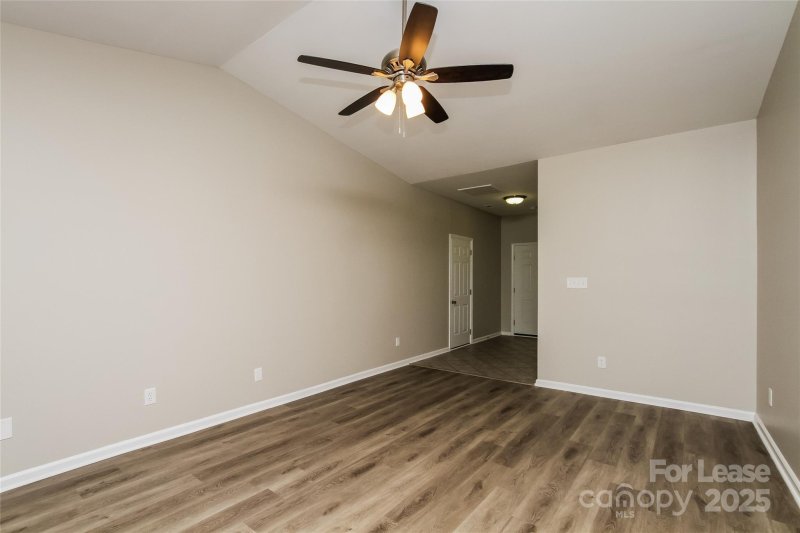 Property image 3 at 120 Cinebar Road, Mooresville, NC 28115