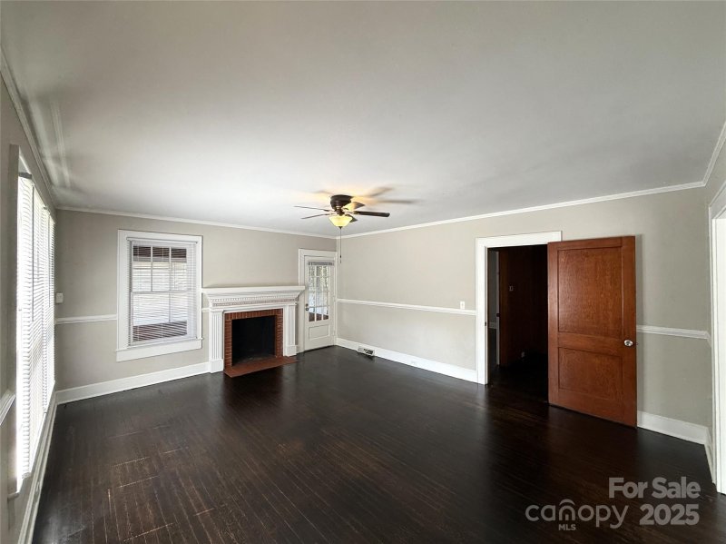 Property image 3 of 609 Montgomery Avenue in Oakdale, Albemarle, NC 28001