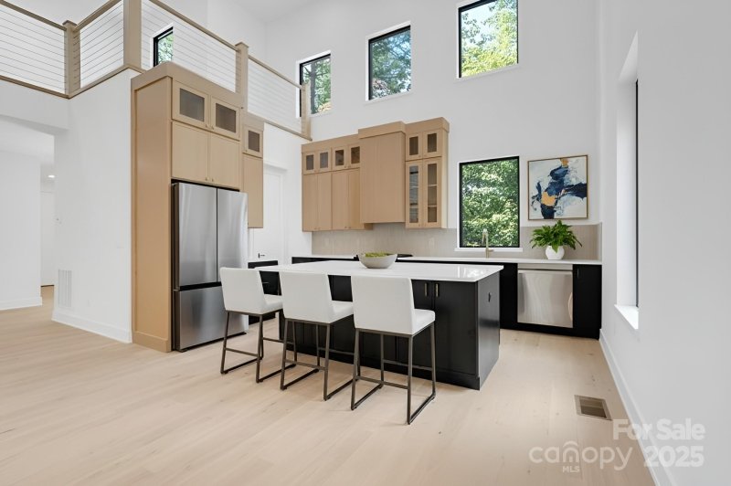 Property image 5 of 508 Hearthstone Way in Hearthstone, Horse Shoe, NC 28742