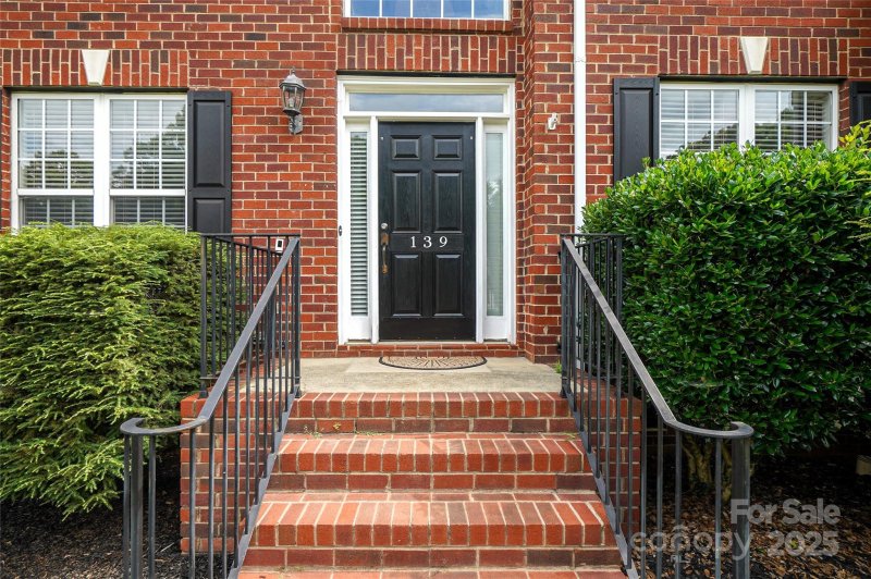 Property image 4 of 139 Forest Walk Way in Cherry Grove, Mooresville, NC 28115