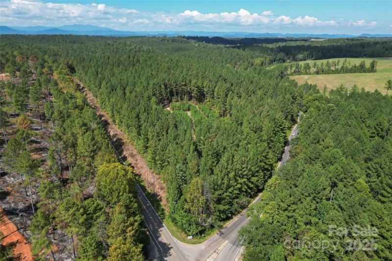 Property image 2 of 1130 Antioch Road in Spanish Oaks, Morganton, NC 28655