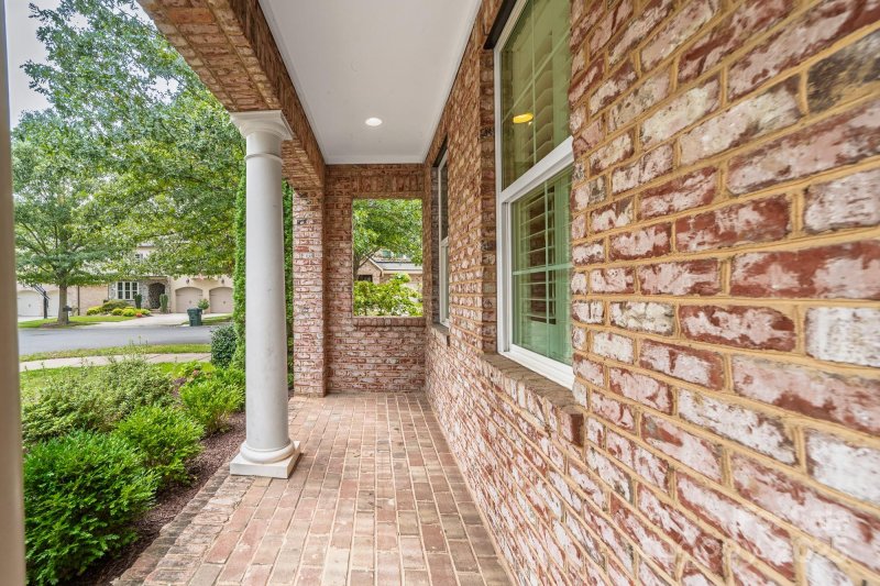 Property image 4 of 15905 Robbins Green Drive in Robbins Park, Cornelius, NC 28031