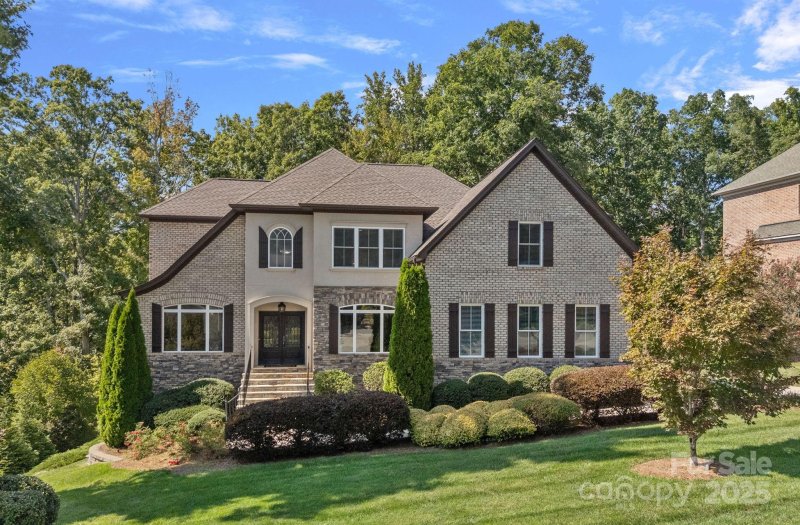 2273 Pine Valley Drive