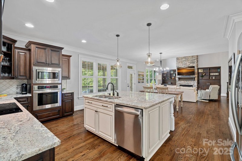 Property image 2 of 2273 Pine Valley Drive in Verdict Ridge, Denver, NC 28037