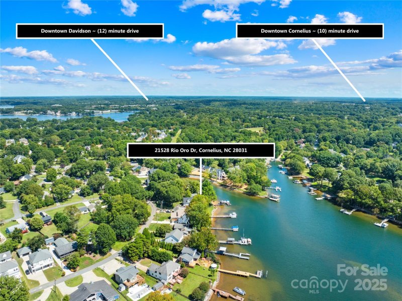 Property image 3 at 21528 Rio Oro Drive, Cornelius, NC 28031