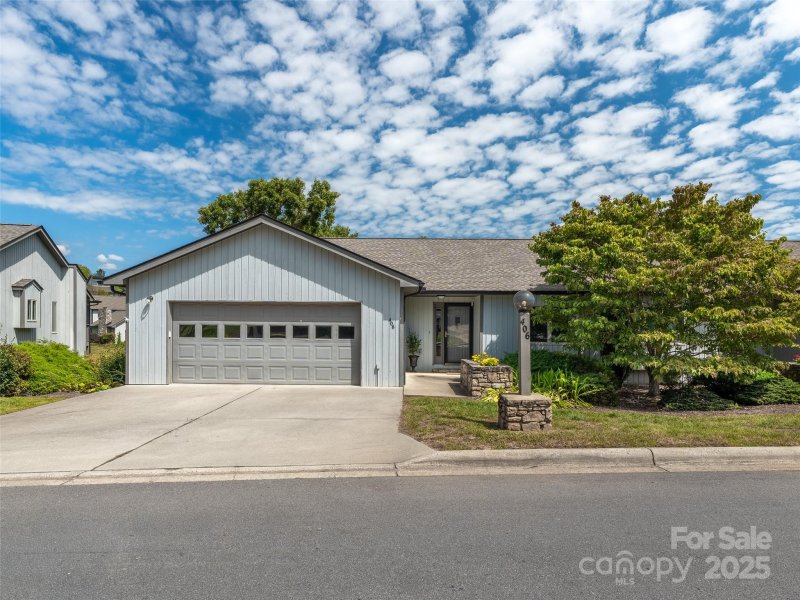 Property image 2 at 406 Kyfields None, Weaverville, NC 28787