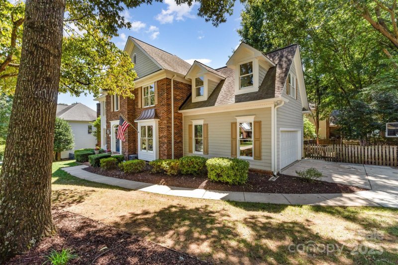 Property image 2 at 9008 Tartan Ridge Drive, Huntersville, NC 28078