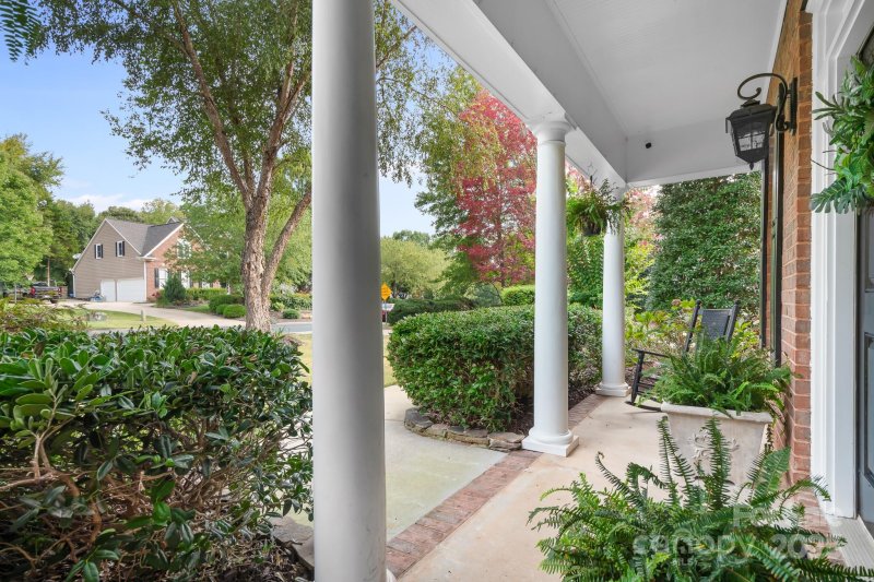 Property image 3 of 9518 Northdowns Lane in The Hamptons, Huntersville, NC 28078