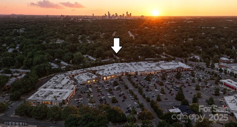 Property image 4 of 4583 Woodlark Lane in Cotswold Homes, Charlotte, NC 28211