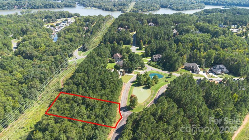 Property image 2 of 2112 Wood Clough Court in Reflection Pointe, Belmont, NC 28012