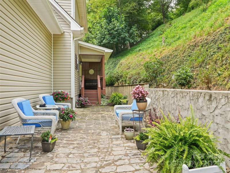 Property image 5 at 202 Inverness Drive, Waynesville, NC 28785