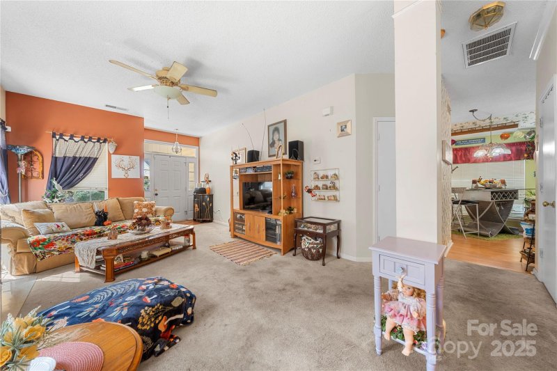 Property image 3 of 13233 Lampmeade Lane in Chelsea Commons Yorkshire, Charlotte, NC 28273