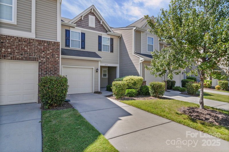 Property image 3 of 2519 Early Flight Drive in Mallard Lake, Charlotte, NC 28262